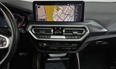 X4 (G02)