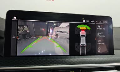 X4 (G02)