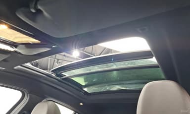 X4 (G02)
