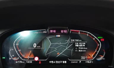 X4 (G02)