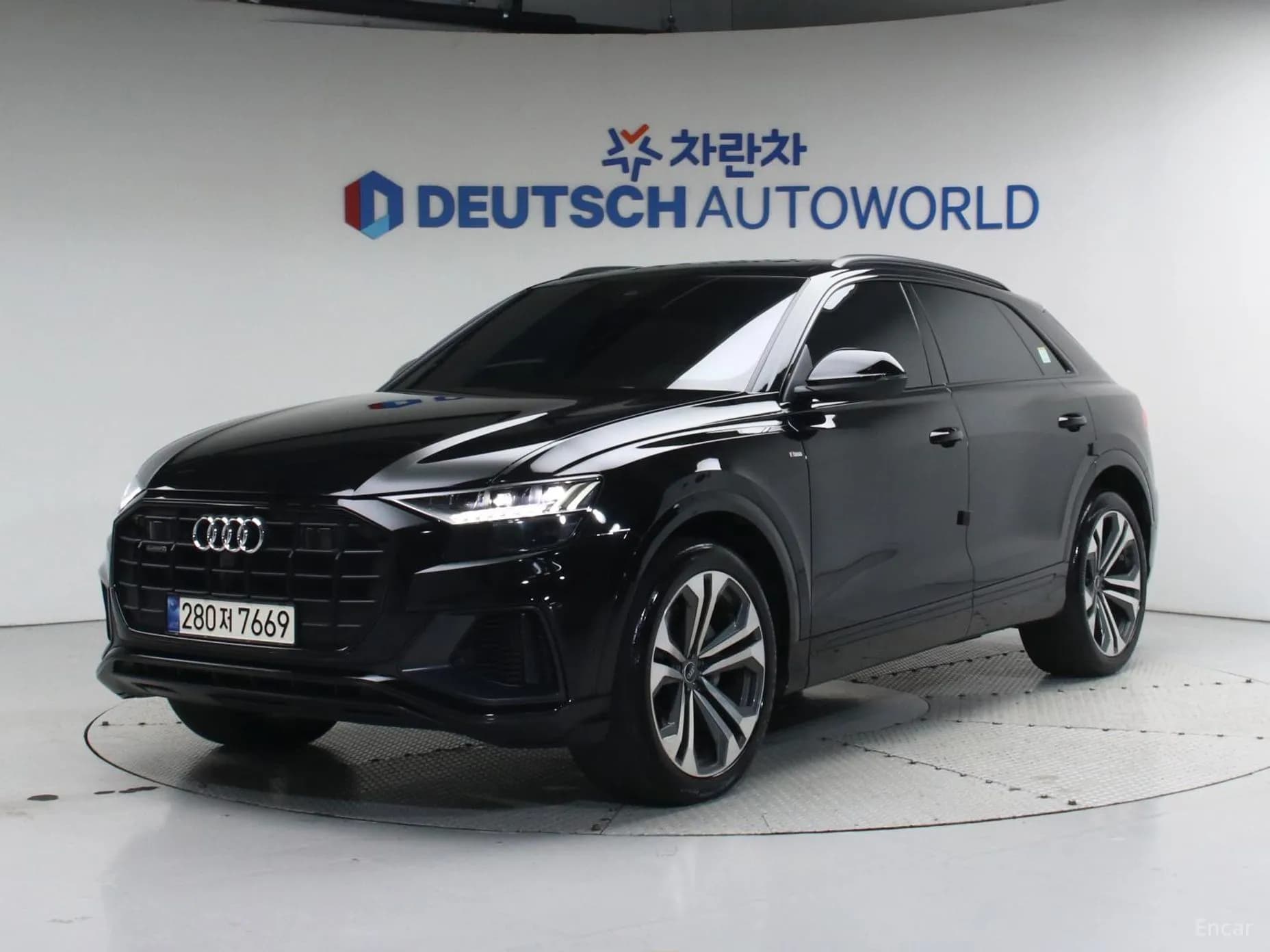 Q8 (4M)