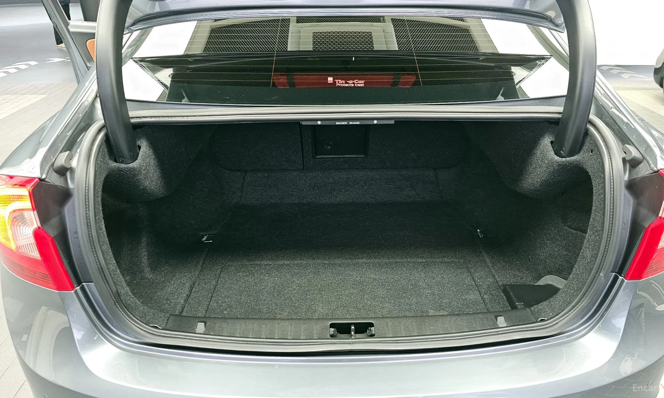 S60