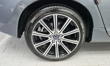 S60