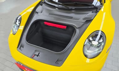 911 (992)