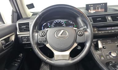 CT200h