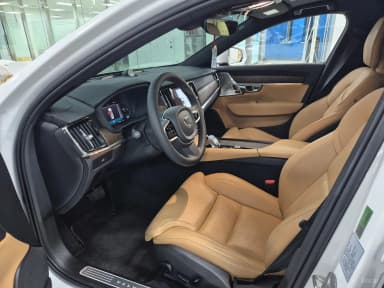 S90