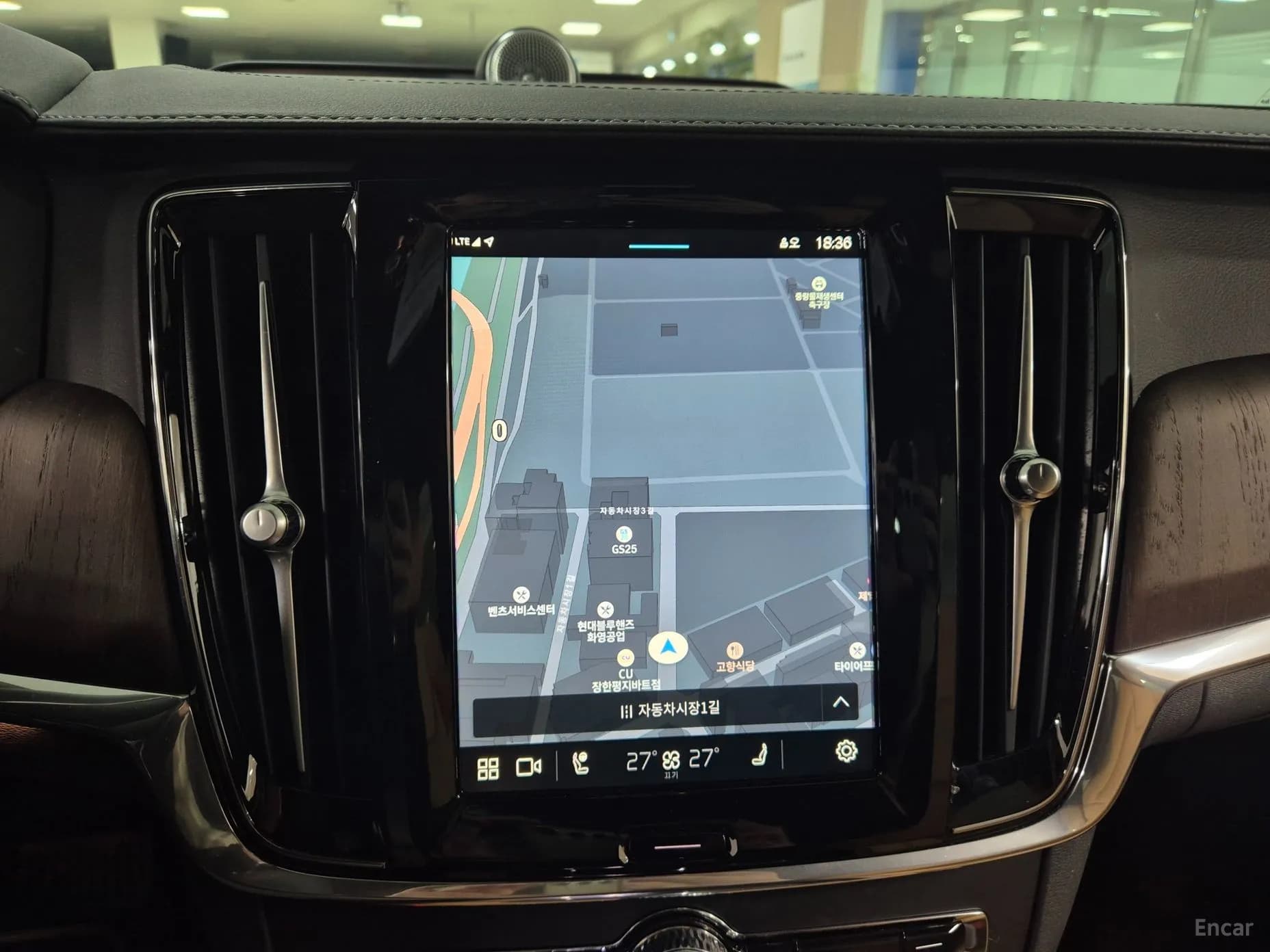 S90