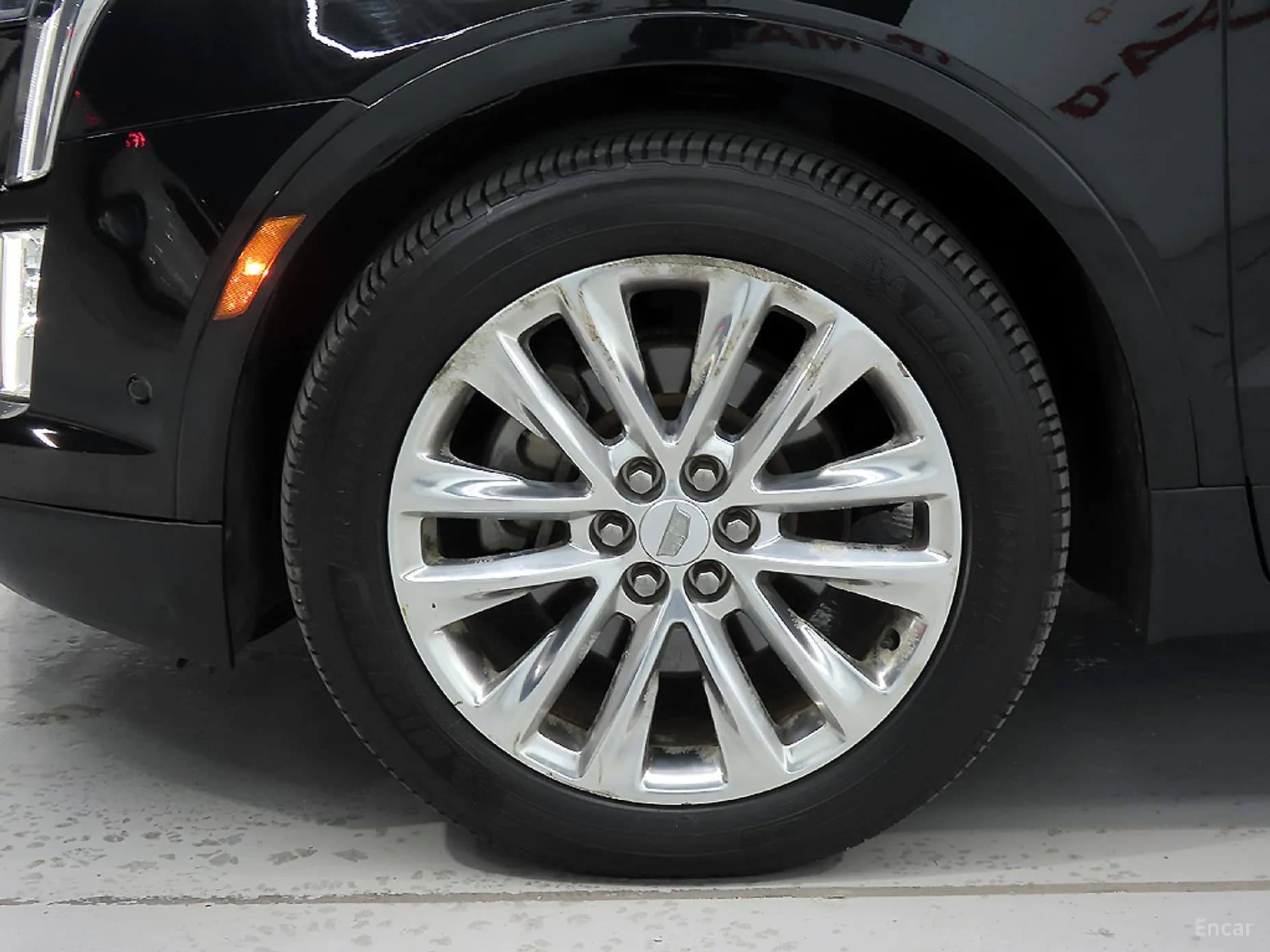 XT5