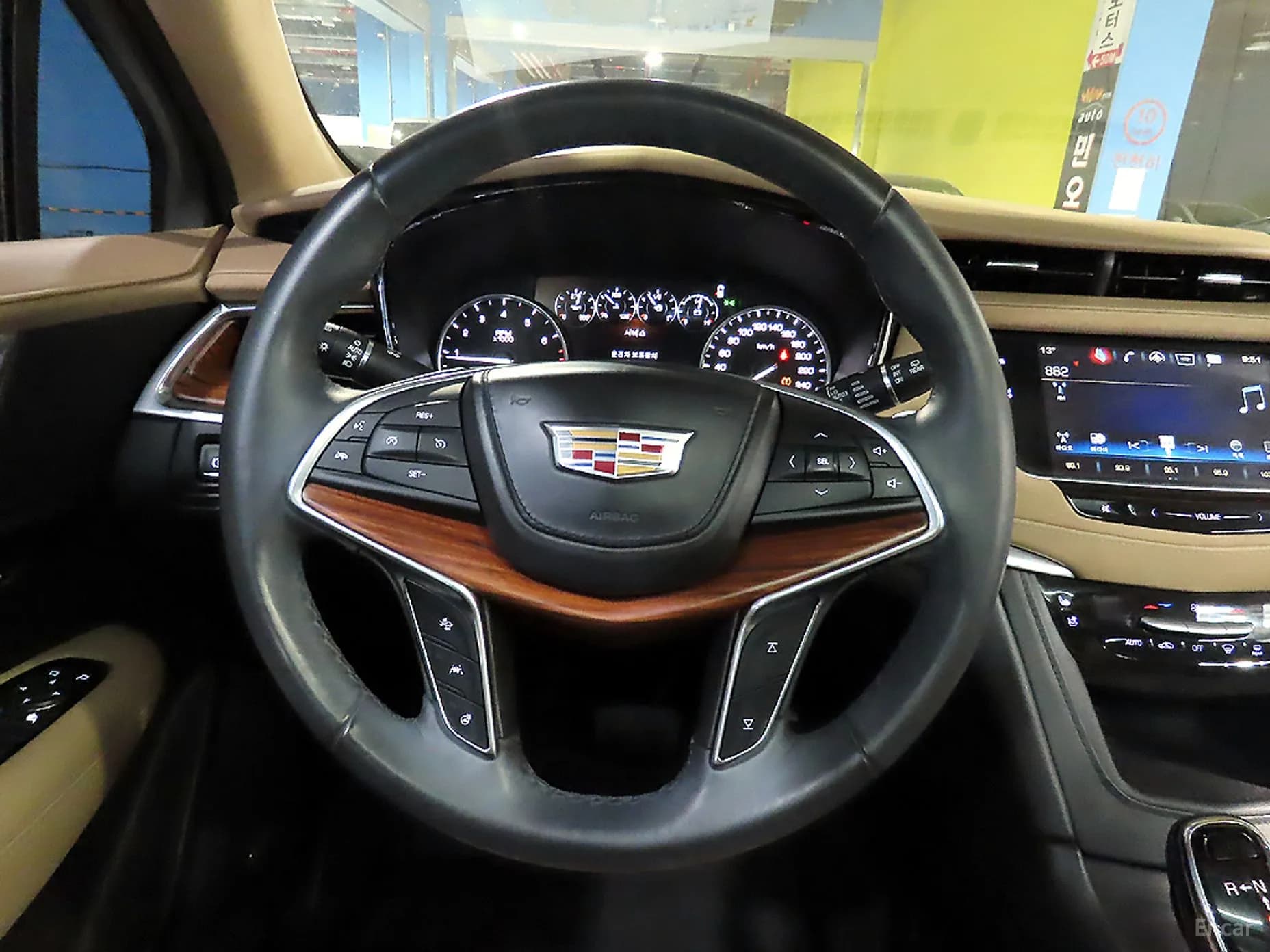 XT5
