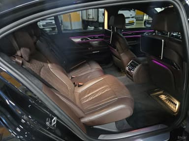 7 Series (G11)
