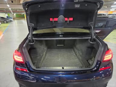 7 Series (G11)