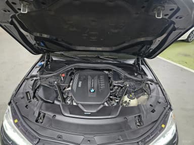 7 Series (G11)