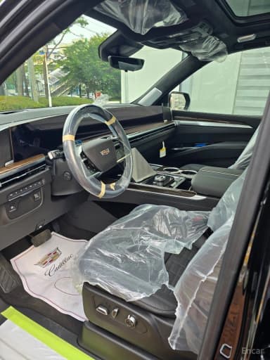 Escalade 5th Generation