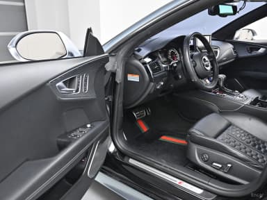 RS7