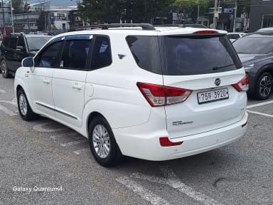 Korando Turismo
