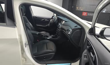 QX30
