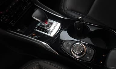 QX30