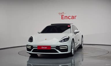Panamera (971)