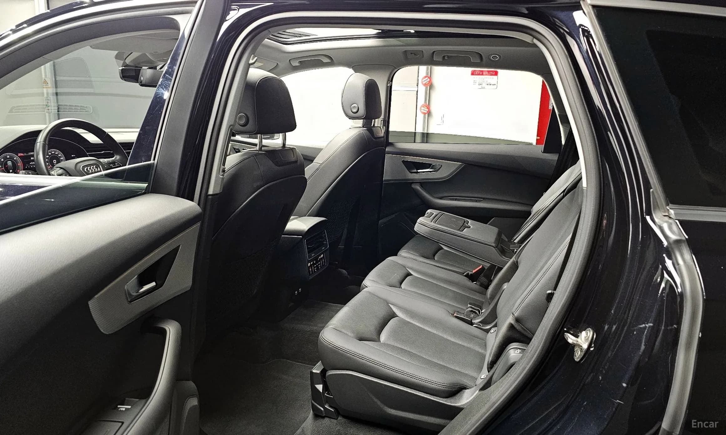 Q7 (4M)
