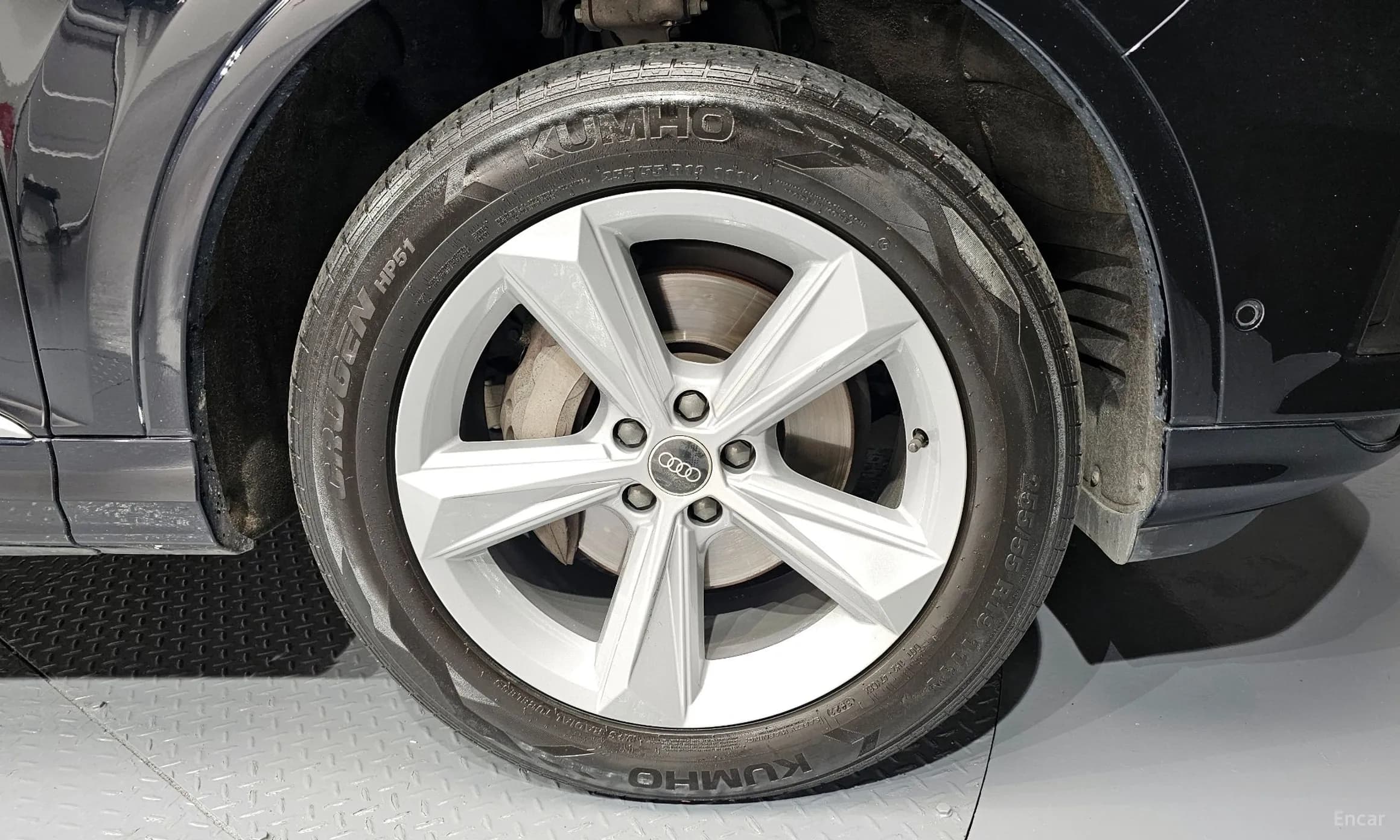 Q7 (4M)