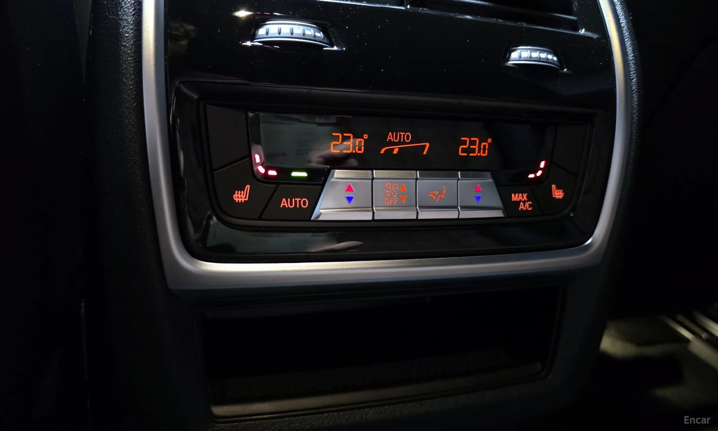 X6 (G06)