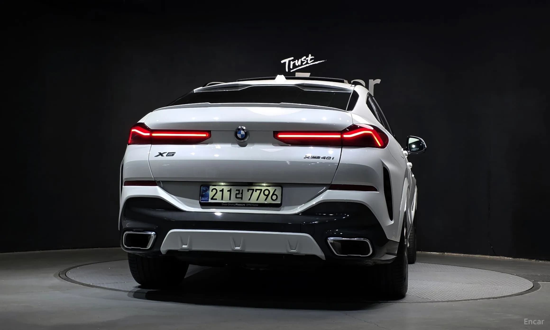 X6 (G06)