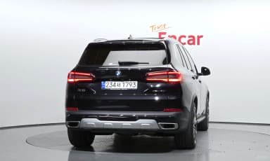 X5 (G05)