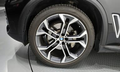 X5 (G05)