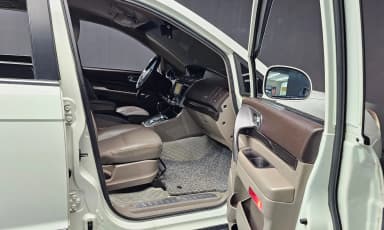 Korando Turismo