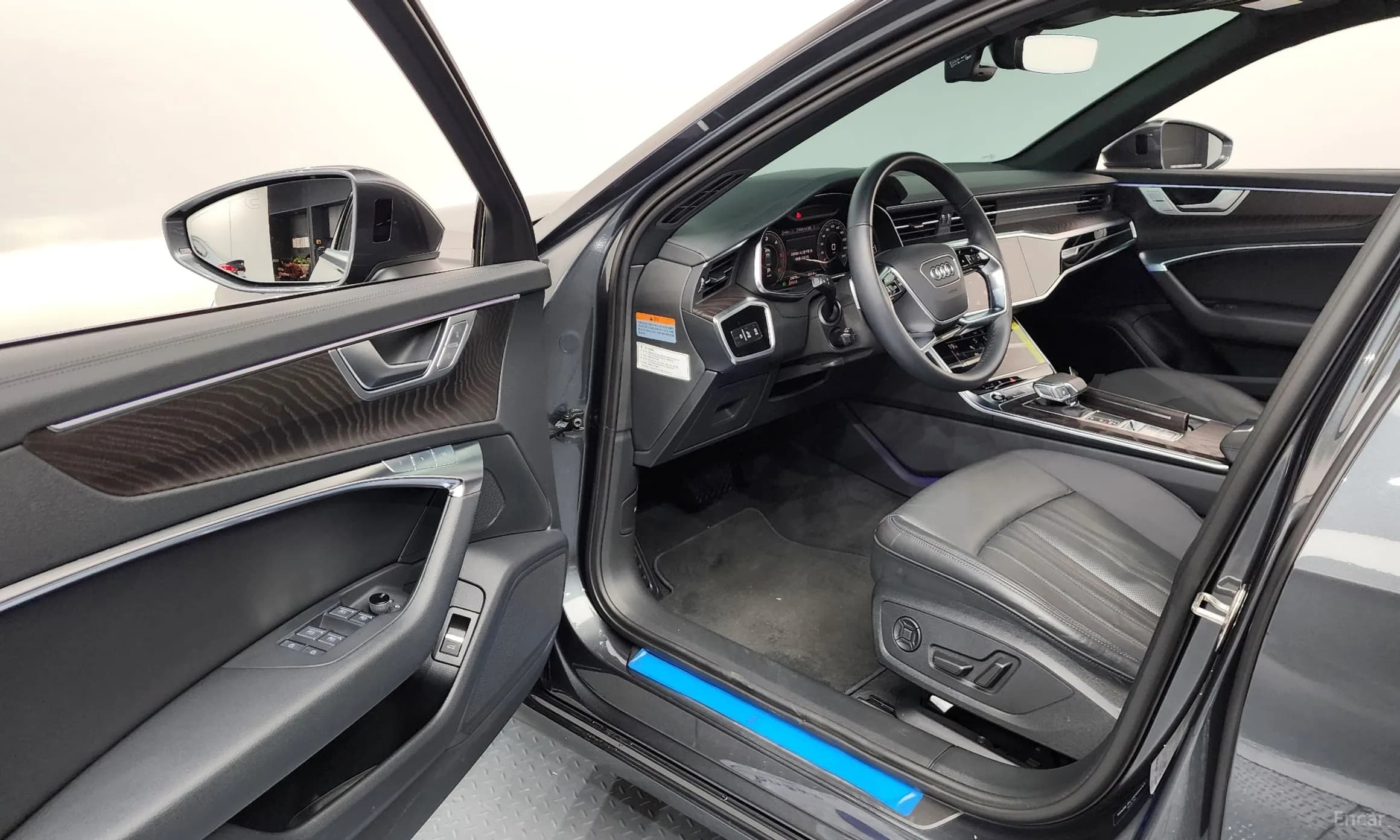 A6 (C8)