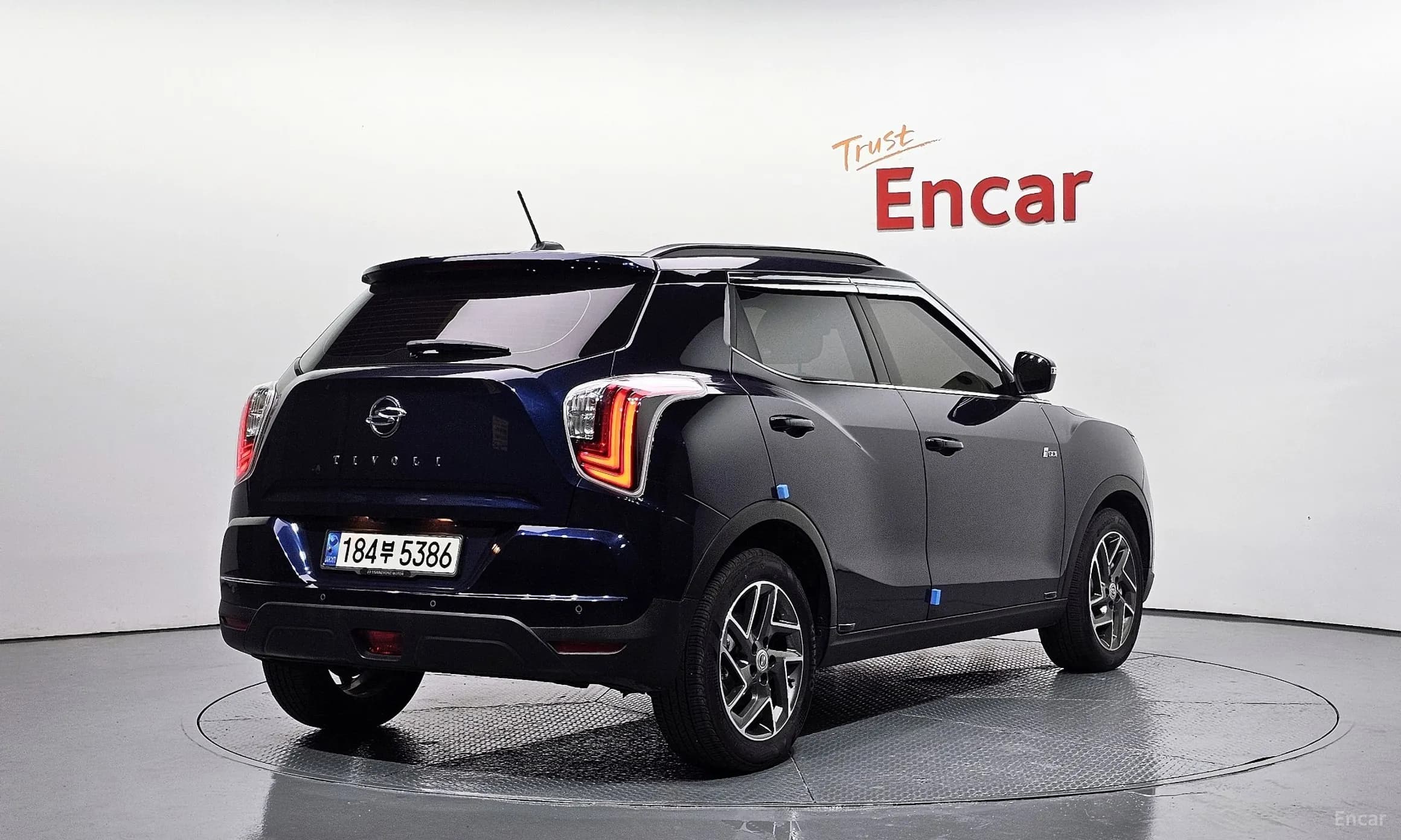 Berry New Tivoli