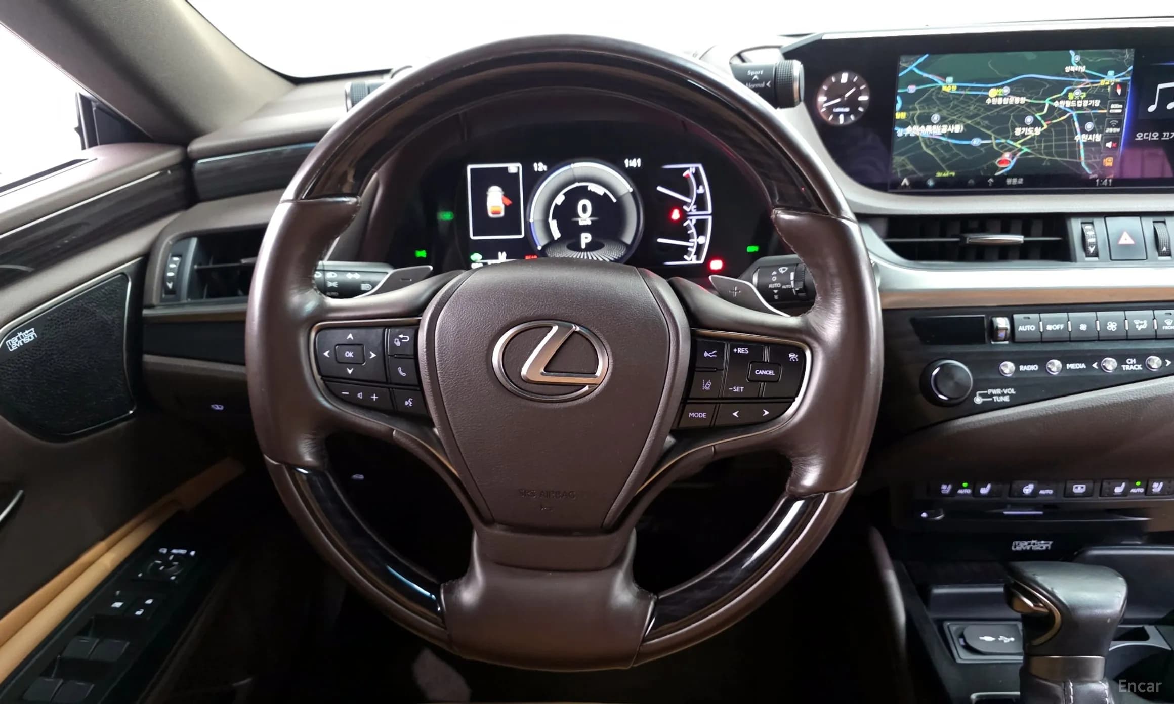 ES300h 7th Generation