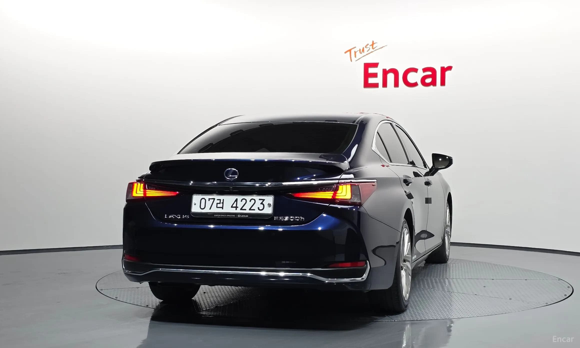 ES300h 7th Generation