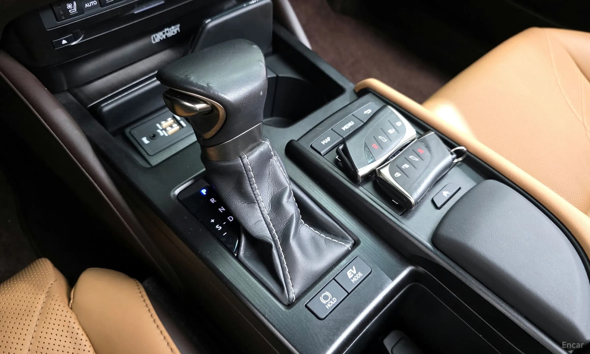 ES300h 7th Generation