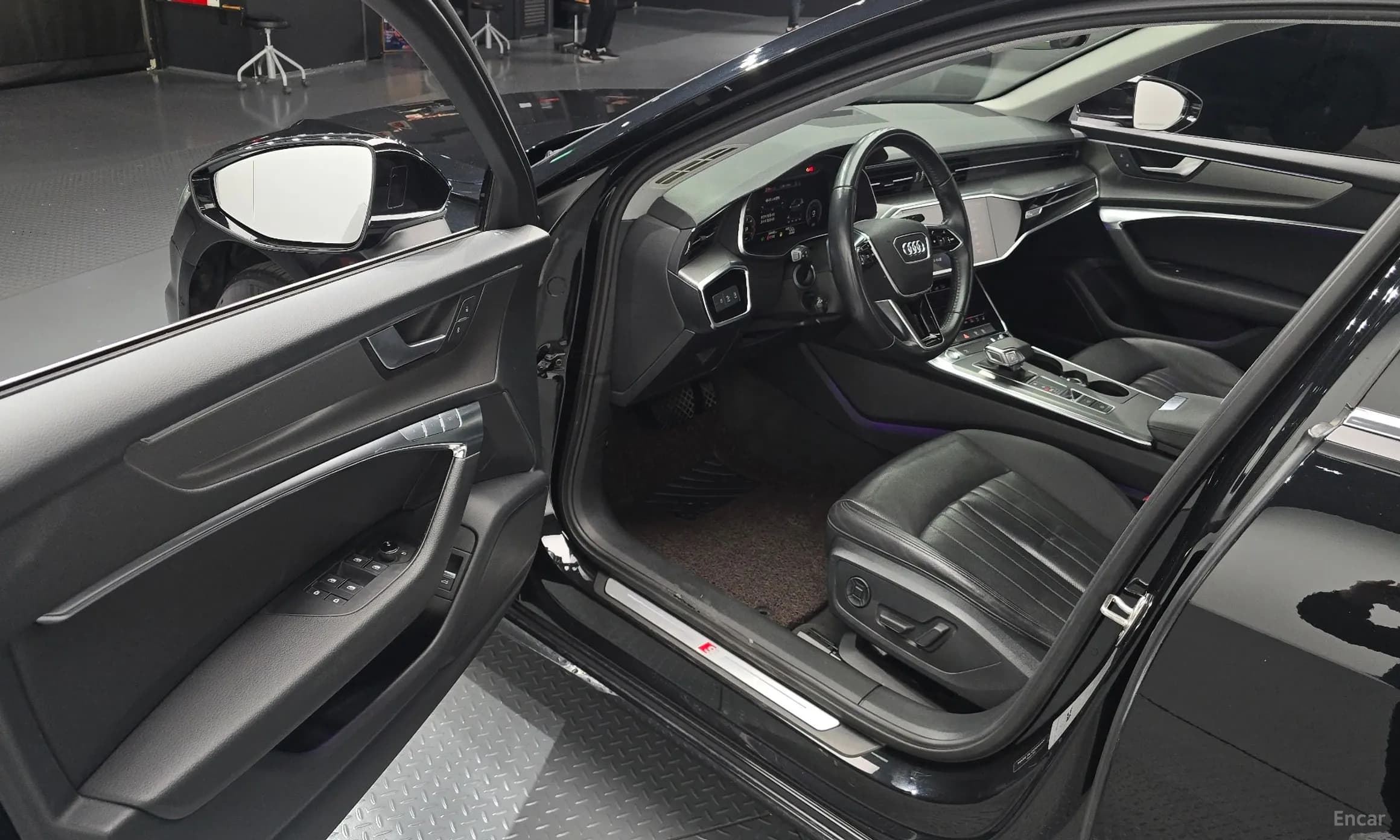 A6 (C8)