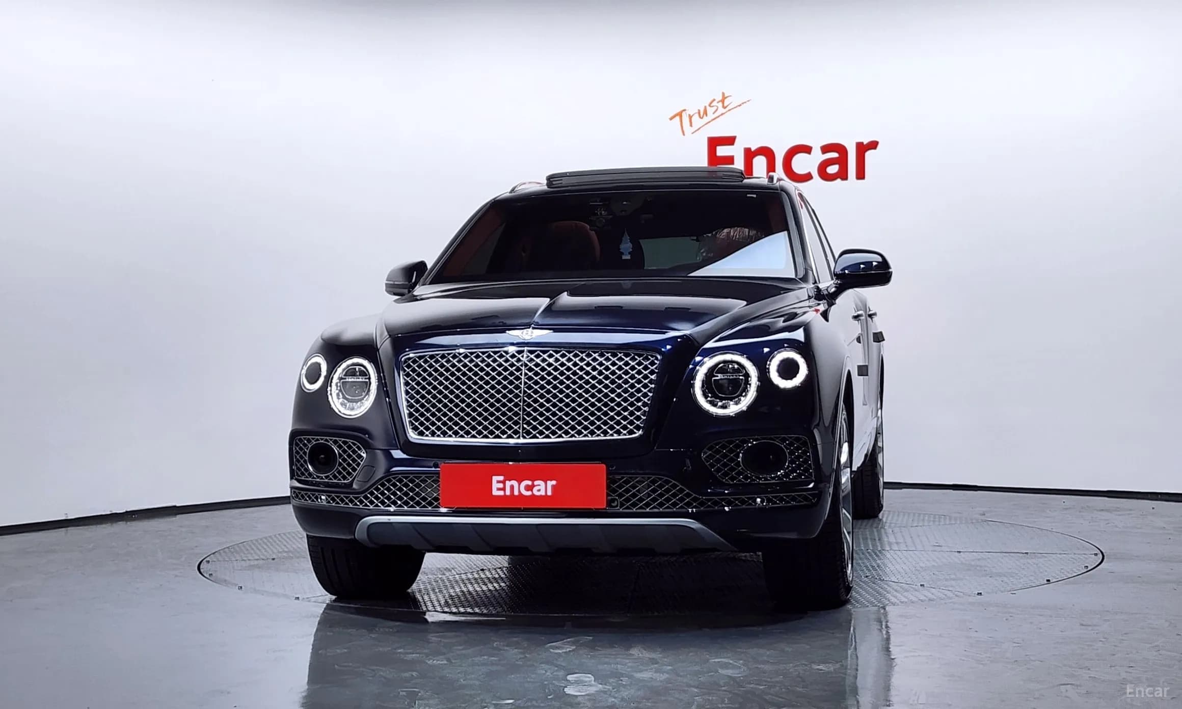 Bentayga