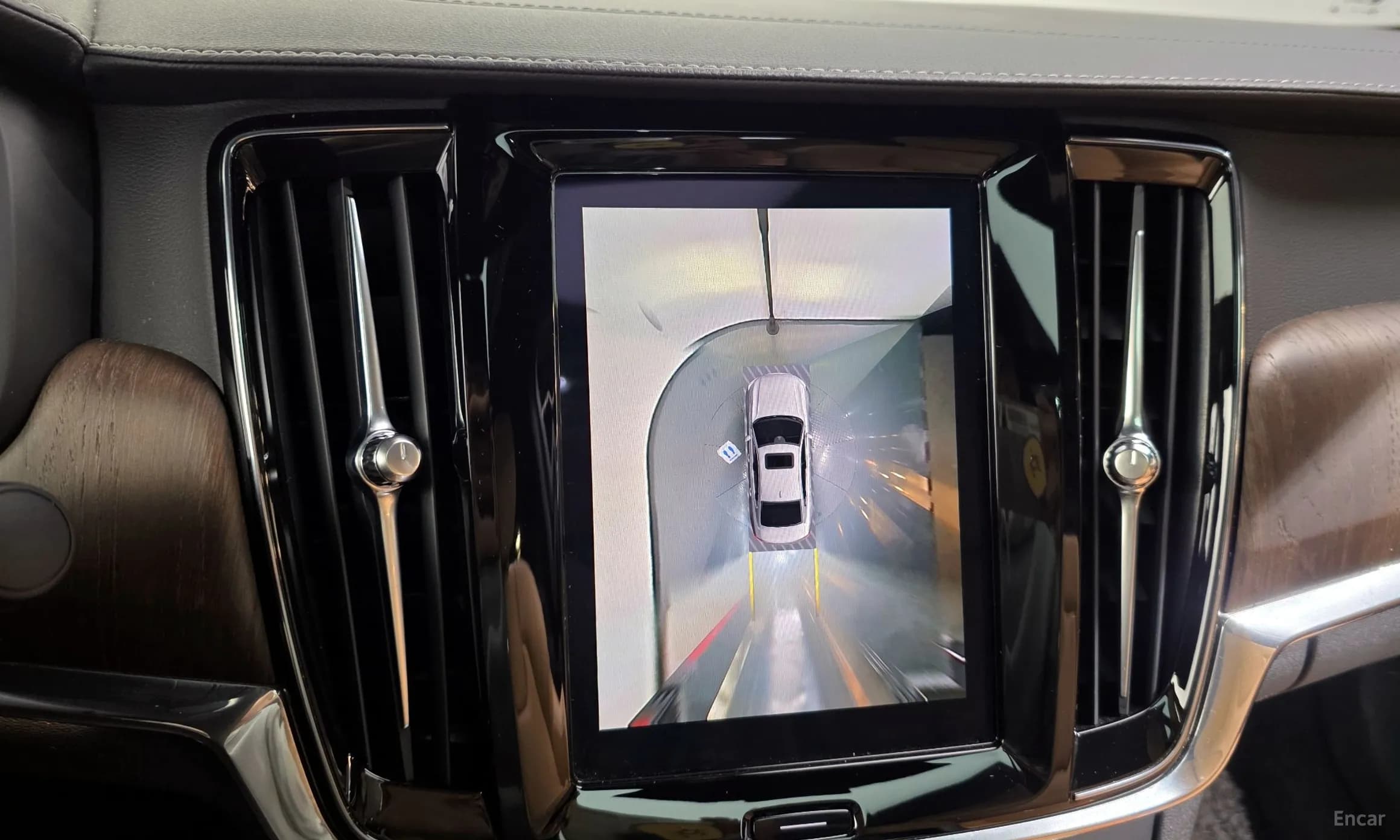 S90