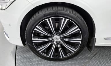 S90