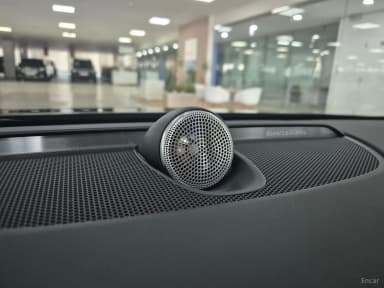 S90