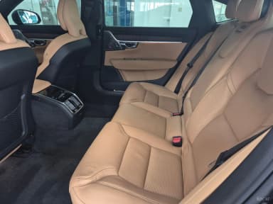 S90