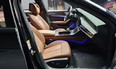 A6 (C8)