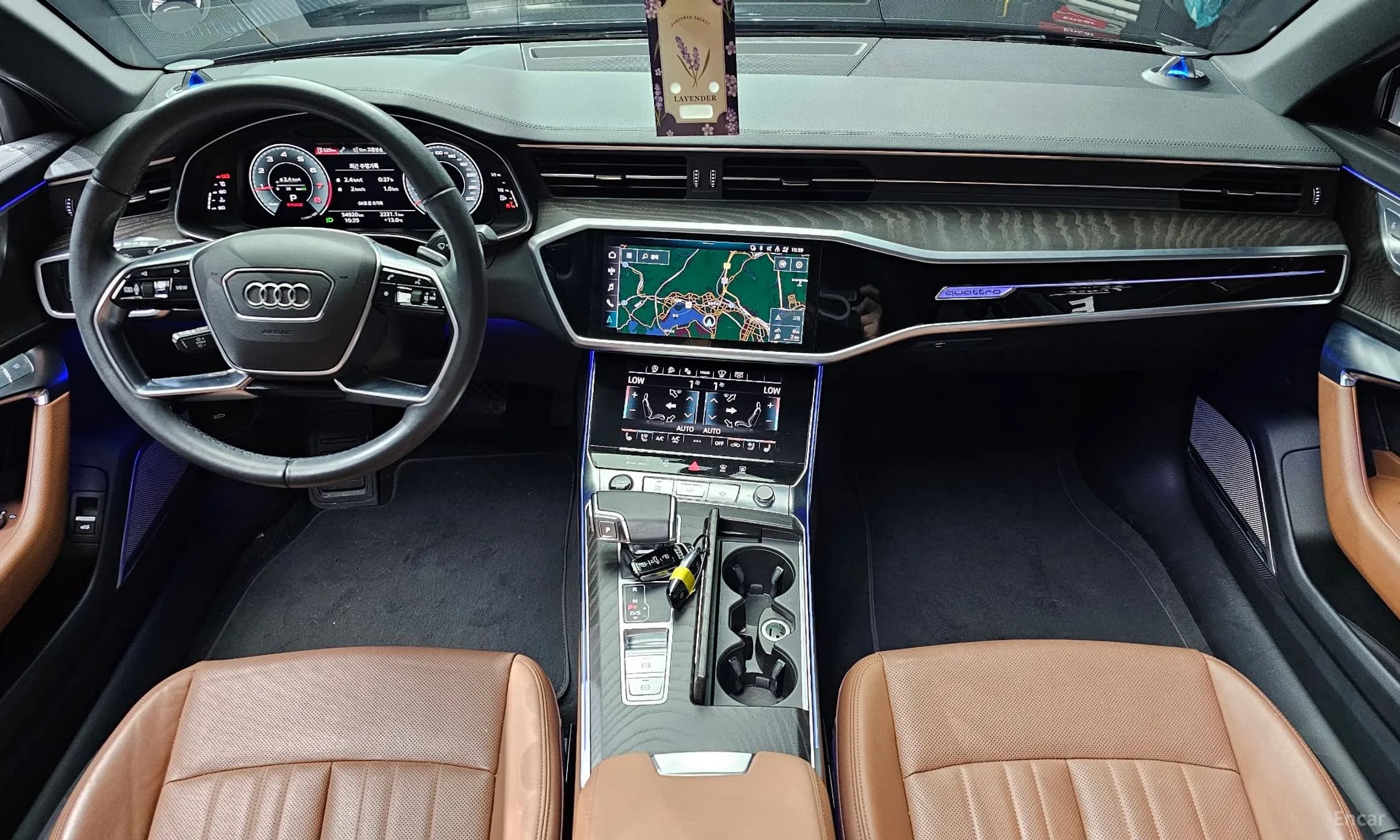 A6 (C8)