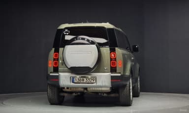 Defender (L663)