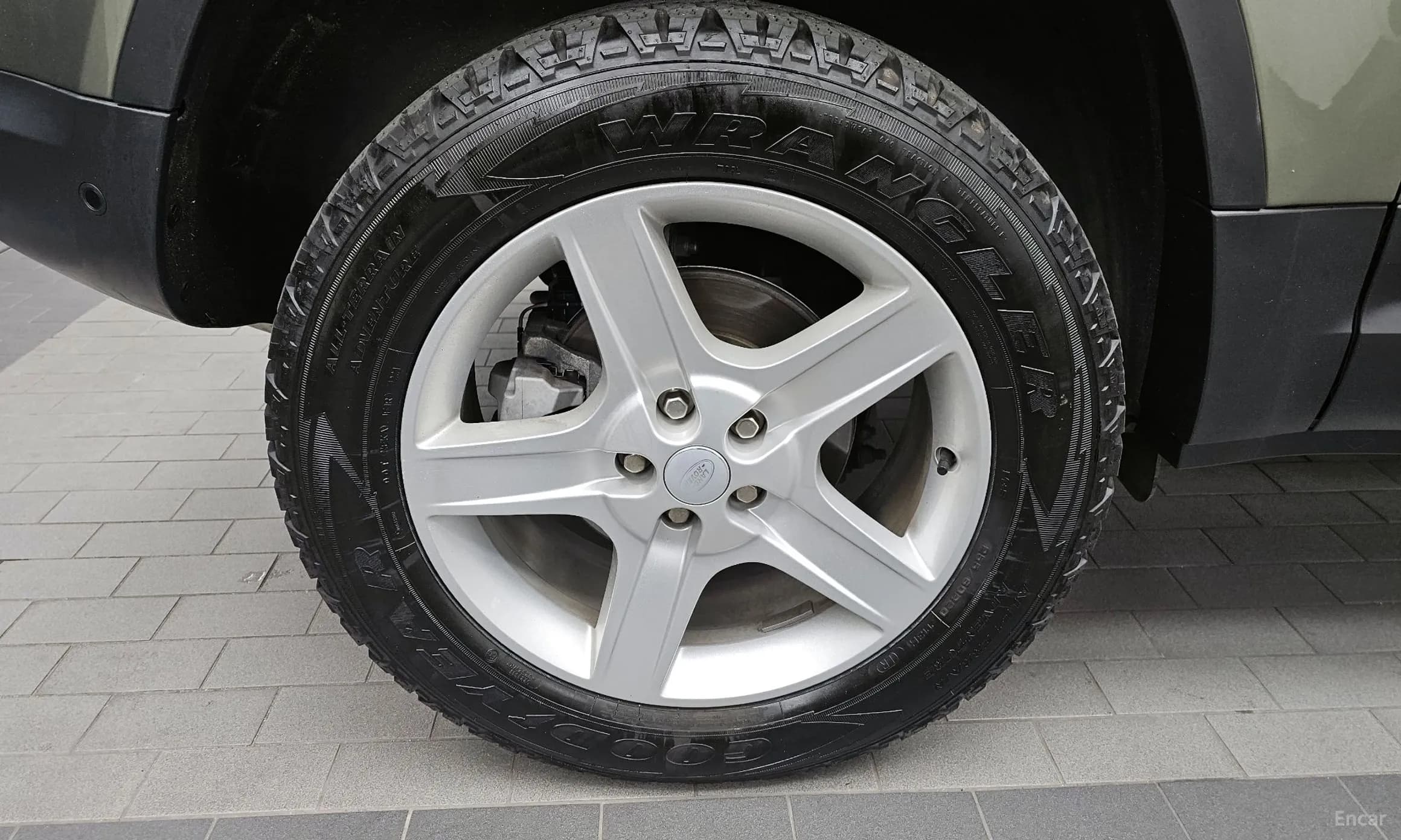 Defender (L663)