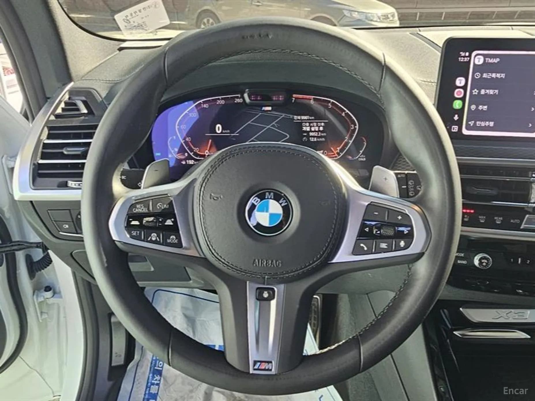 X3 (G01)