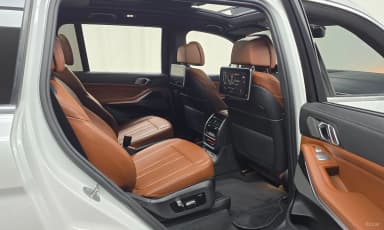 X7 (G07)