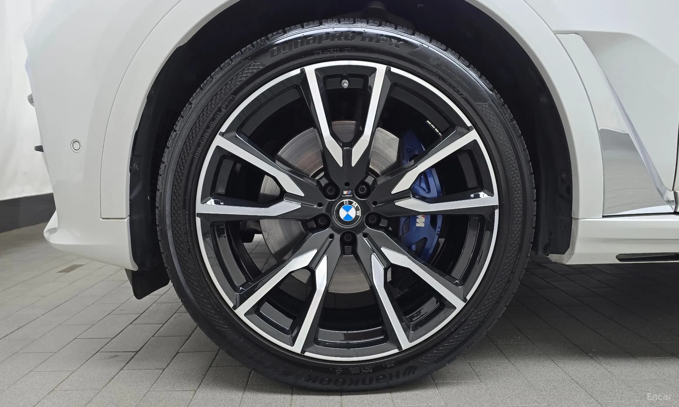 X7 (G07)
