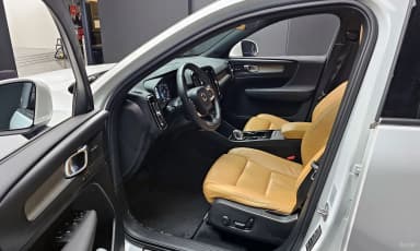 XC40
