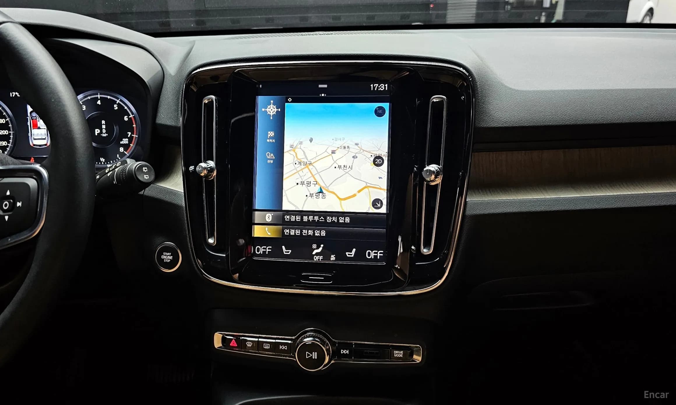 XC40