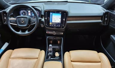 XC40